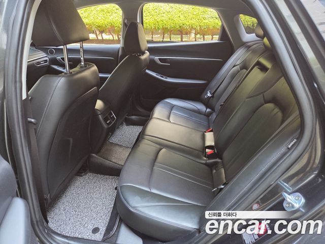 Hyundai Sonata 2020 — photo 17