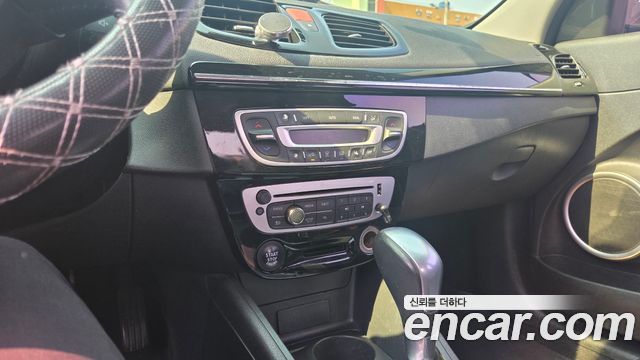 Renault Korea SM3 2016 — photo 14