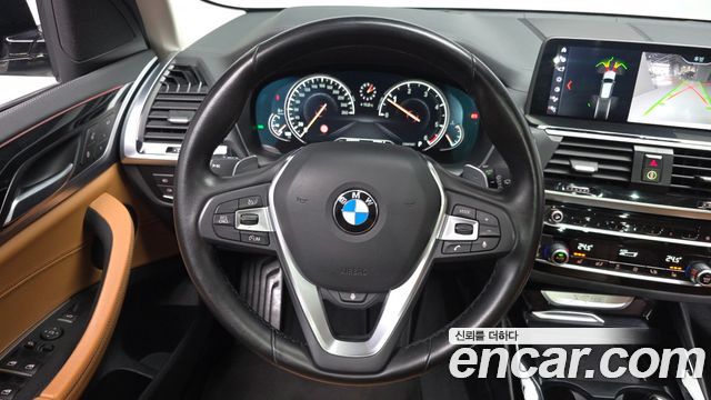 BMW X3 2018 — photo 14