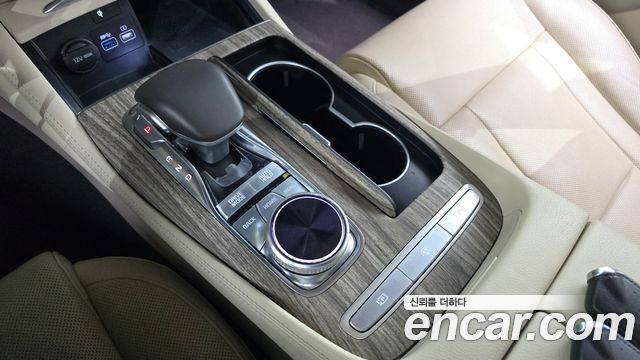 Kia K9 2022 — photo 9