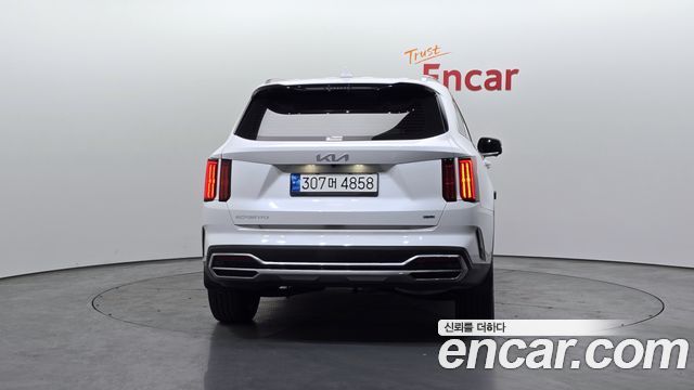 Kia Sorento 2023 — photo 4