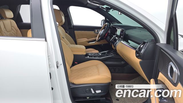 Kia Sorento 2023 — photo 11
