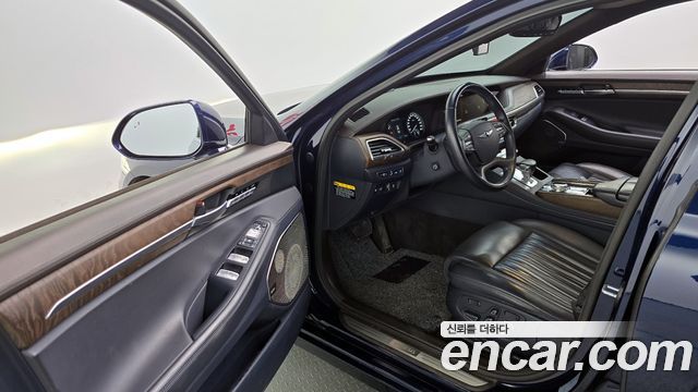 Genesis G90 2019 — photo 10