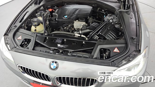 BMW 5-Series 2016 — photo 6
