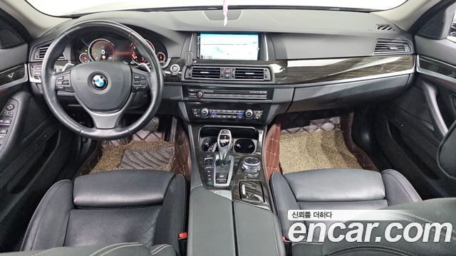 BMW 5-Series 2016 — photo 7