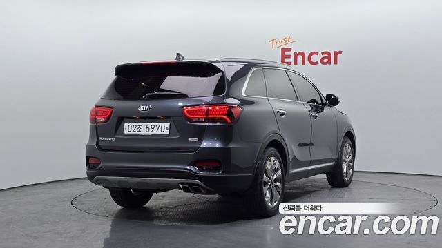 Kia Sorento 2019 — photo 2