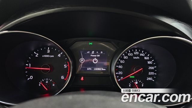 Kia Canival 2016 — photo 8