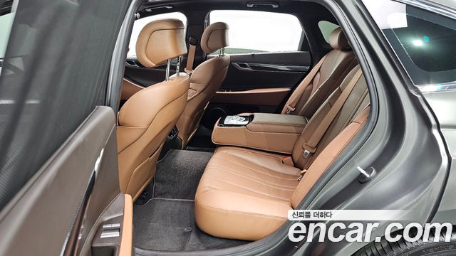 Genesis G80 2022 — photo 12