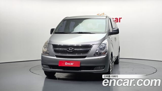 Hyundai Starex 2012 — photo 3