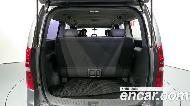 Hyundai Starex 2012 — photo 20