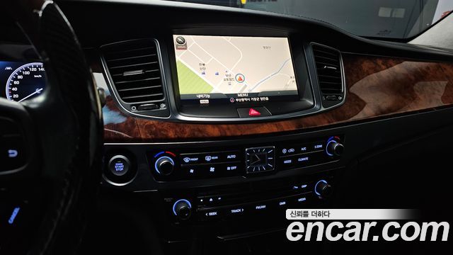 Hyundai Equus 2014 — photo 16