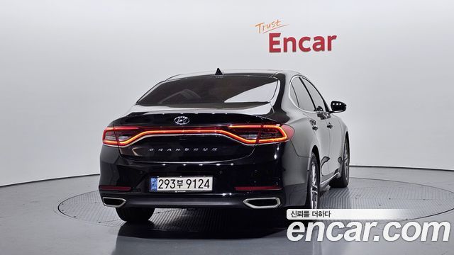 Hyundai Grandeur 2018 — photo 4
