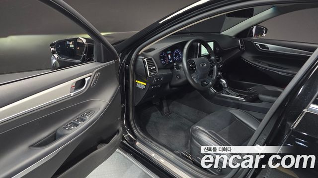 Hyundai Grandeur 2019 — photo 11
