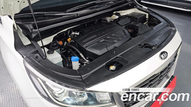 Kia Canival 2019 — photo 6