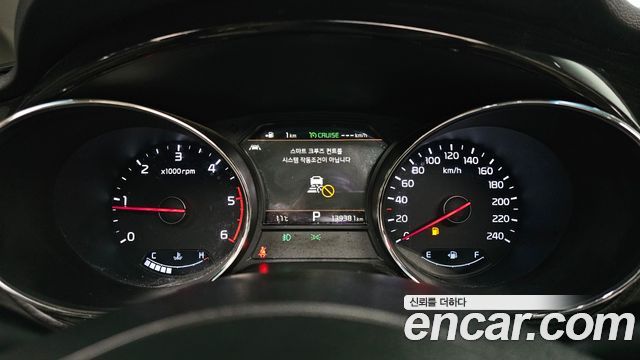 Kia Canival 2019 — photo 8