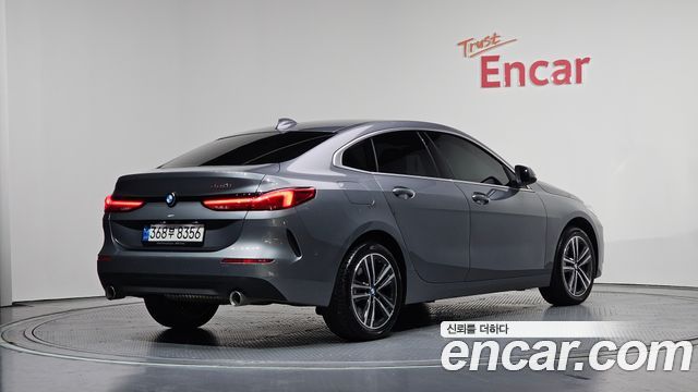 BMW 2-Series 2022 — photo 2