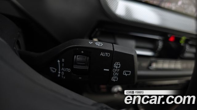 BMW 1-Series 2021 — photo 19
