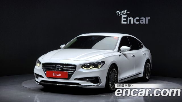Hyundai Grandeur 2018 — photo 1