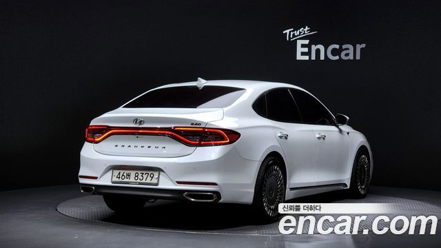 Hyundai Grandeur 2018 — photo 2