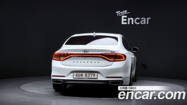 Hyundai Grandeur 2018 — photo 4