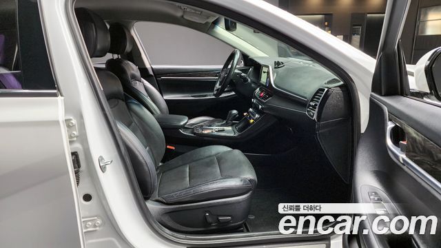 Hyundai Grandeur 2018 — photo 10