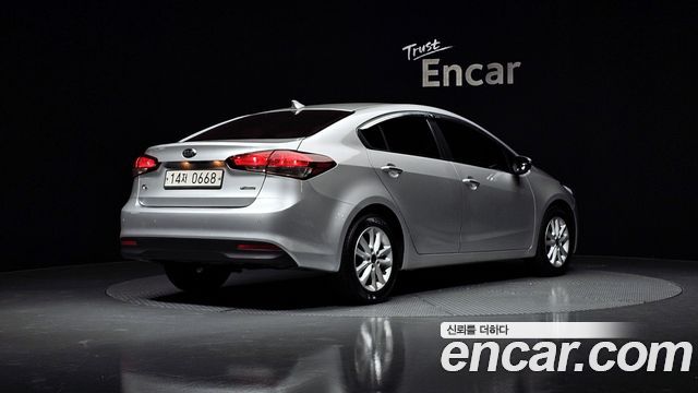 Kia K3 2016 — photo 2