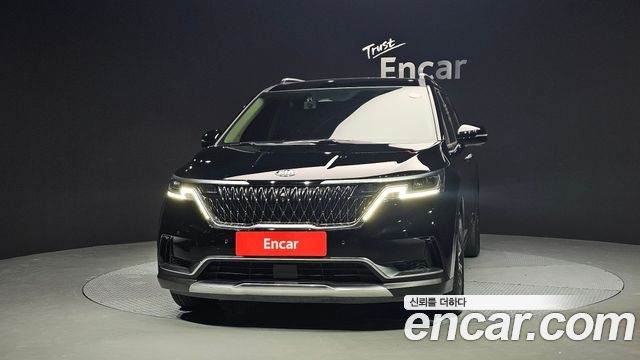 Kia Canival 2021 — photo 3
