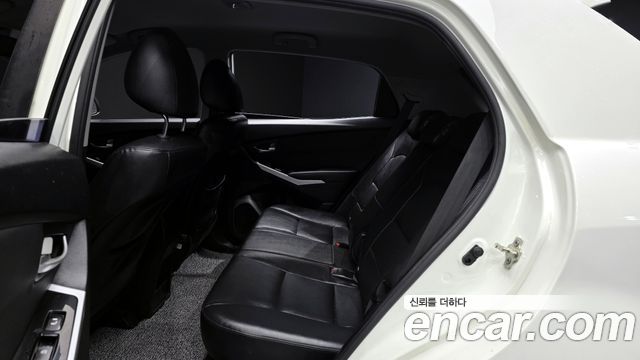 KG Mobility KORANDO 2017 — photo 12