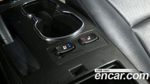 KG Mobility KORANDO 2017 — photo 19