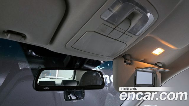 KG Mobility KORANDO 2017 — photo 20