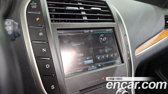 Lincoln MKC 2015 — photo 16