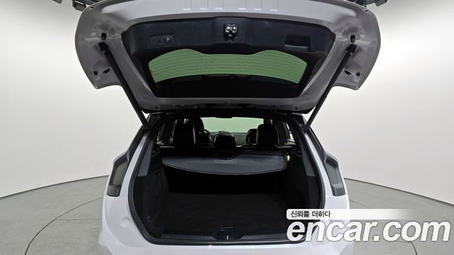Lincoln MKC 2015 — photo 20