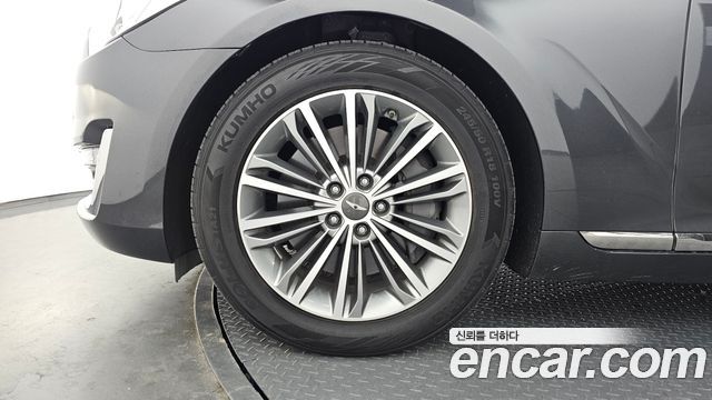Genesis EQ900 2018 — photo 5