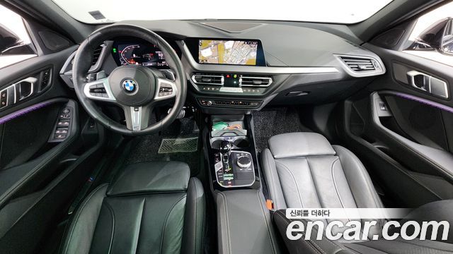 BMW 1-Series 2022 — photo 7