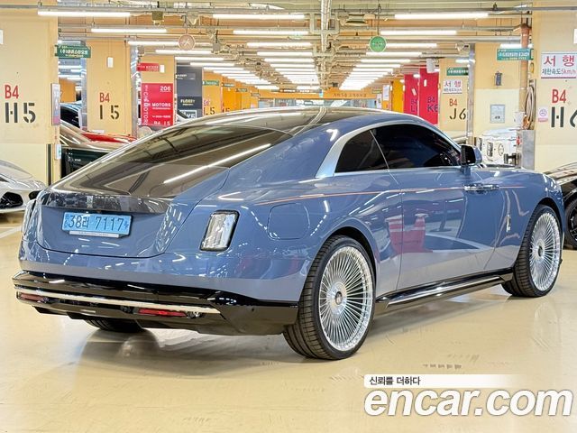 Rolls-Royce Spectre 2024 — photo 2