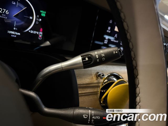 Rolls-Royce Spectre 2024 — photo 9
