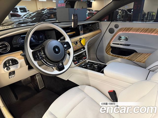 Rolls-Royce Spectre 2024 — photo 12