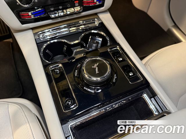 Rolls-Royce Spectre 2024 — photo 15