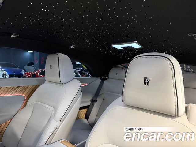Rolls-Royce Spectre 2024 — photo 16