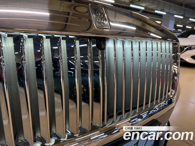 Rolls-Royce Spectre 2024 — photo 19