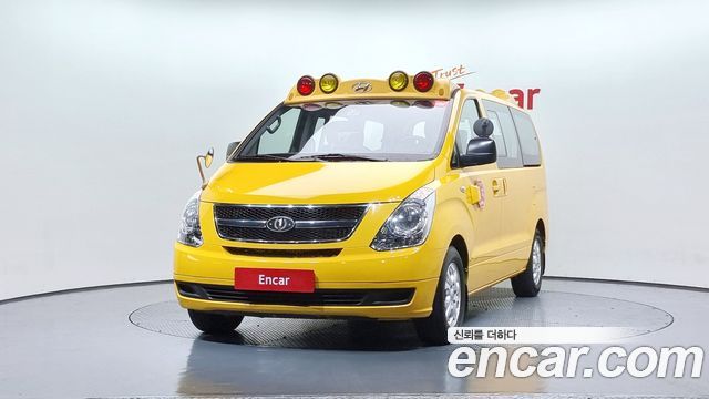 Hyundai Starex 2016 — photo 3