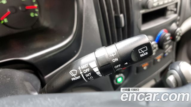 Hyundai Starex 2016 — photo 18