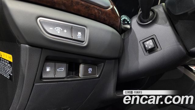 Genesis EQ900 2016 — photo 13