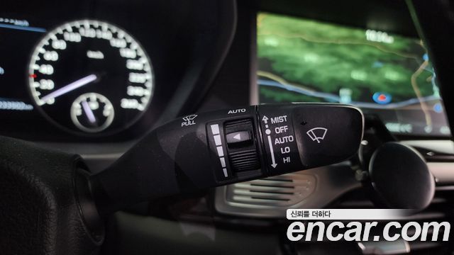 Genesis EQ900 2016 — photo 15