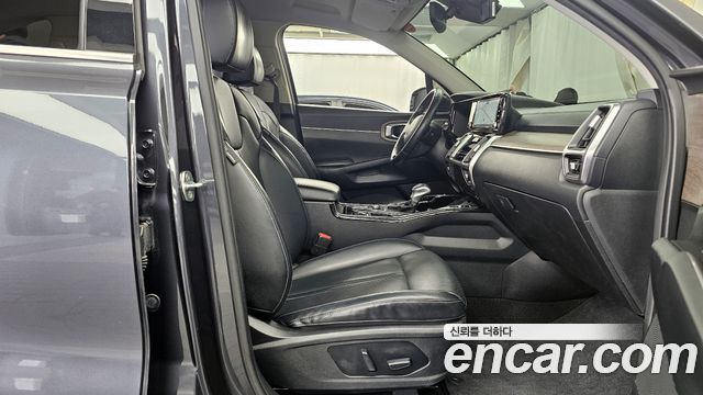 Kia Sorento 2022 — photo 11