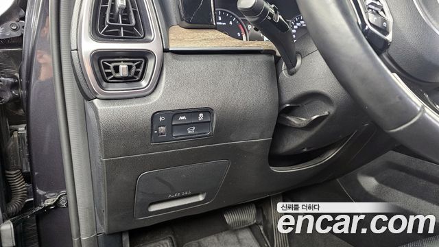 Kia Sorento 2022 — photo 16