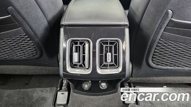 Kia Sorento 2022 — photo 19