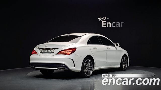 Mercedes-Benz CLA-Class 2019 — photo 2