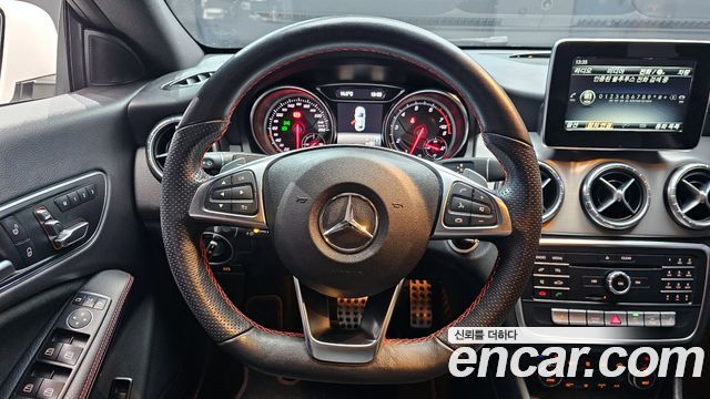 Mercedes-Benz CLA-Class 2019 — photo 14