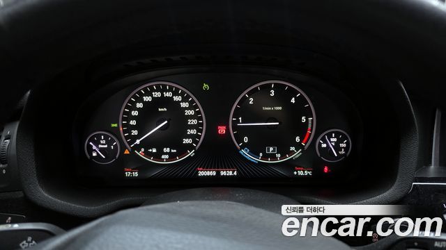BMW X3 2015 — photo 8